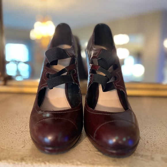 Prada authentic leather pumps - Picture 4 of 14